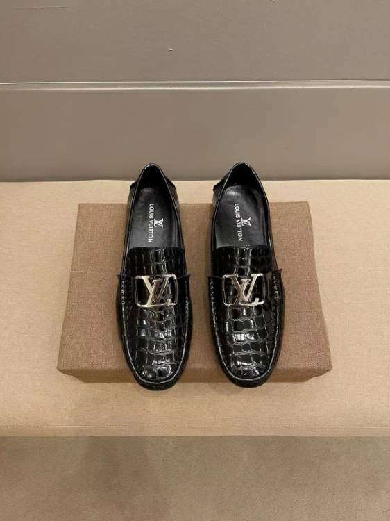 Picture of Louis Vuitton Shoes _SKULVsz38-448qh100112228